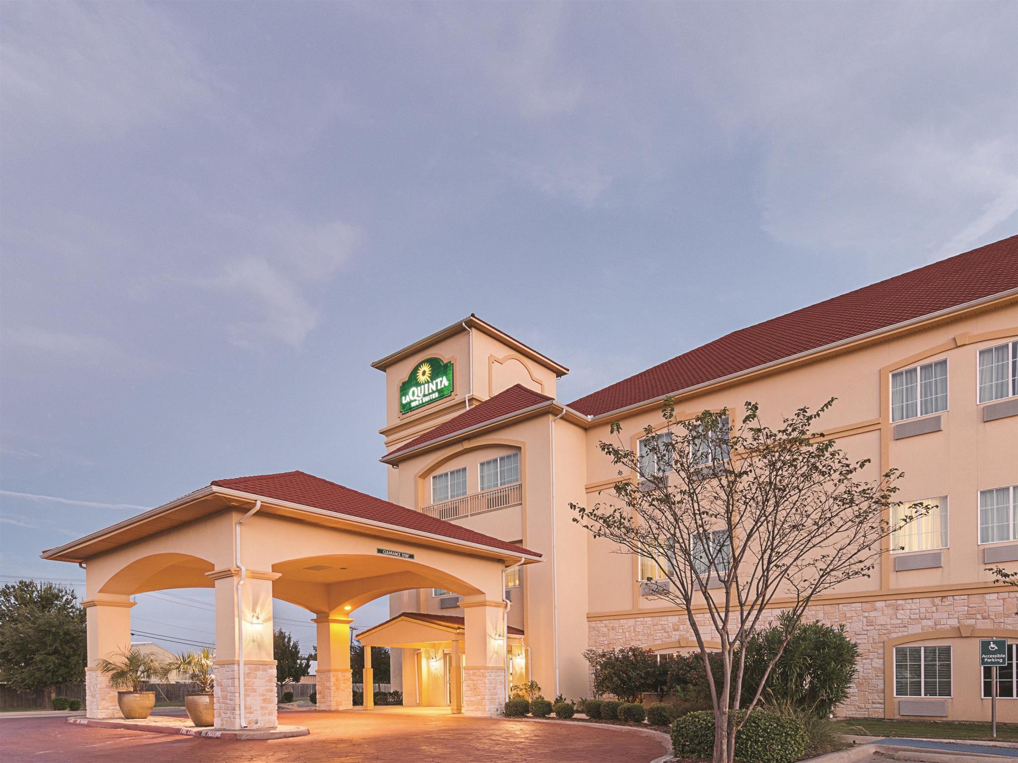La Quinta By Wyndham Waxahachie Exterior foto