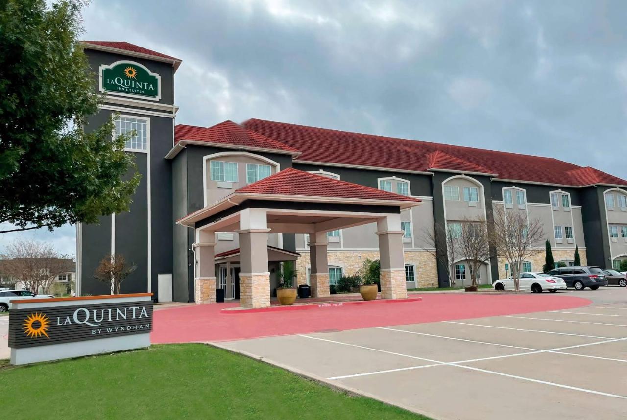 La Quinta By Wyndham Waxahachie Exterior foto